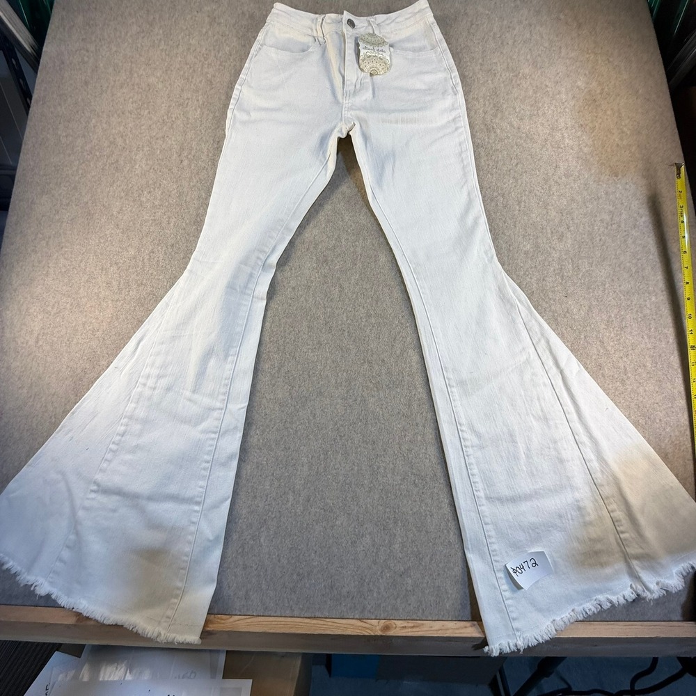 NWT Altar'd State White High Rise Extreme Flare Bell Bottom Jeans Raw Hem Small